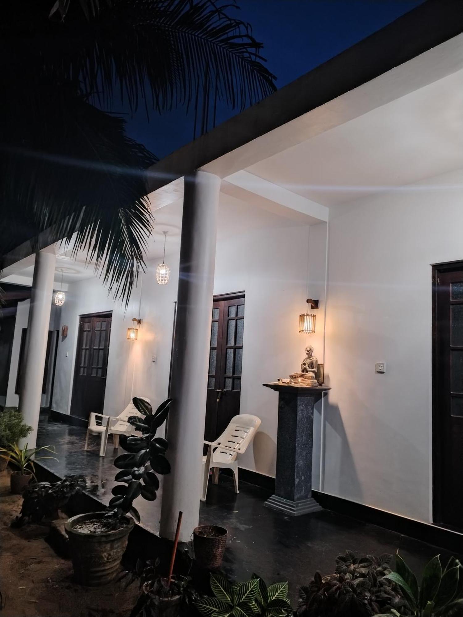 Leen Tangalle Exterior foto