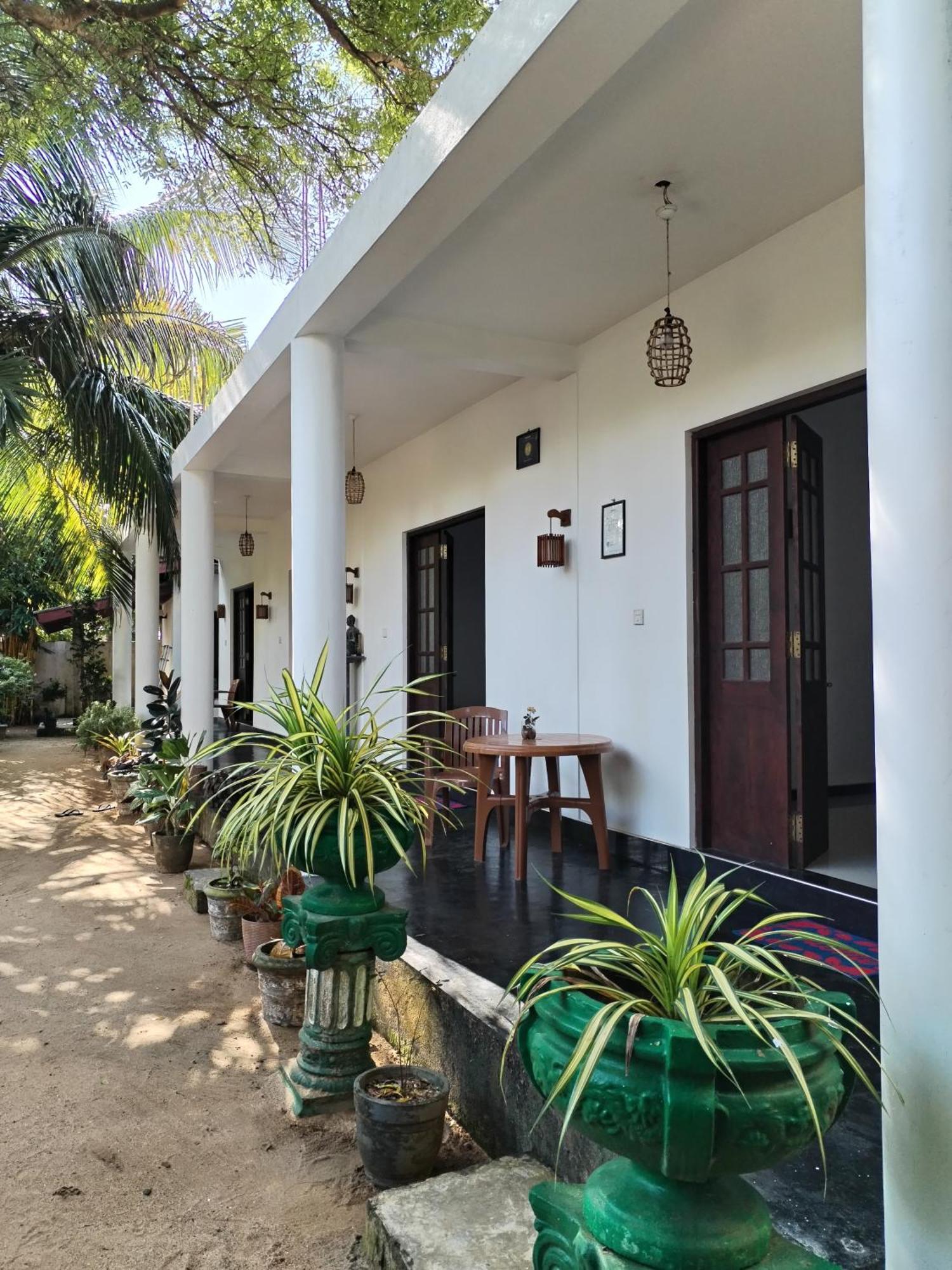 Leen Tangalle Exterior foto