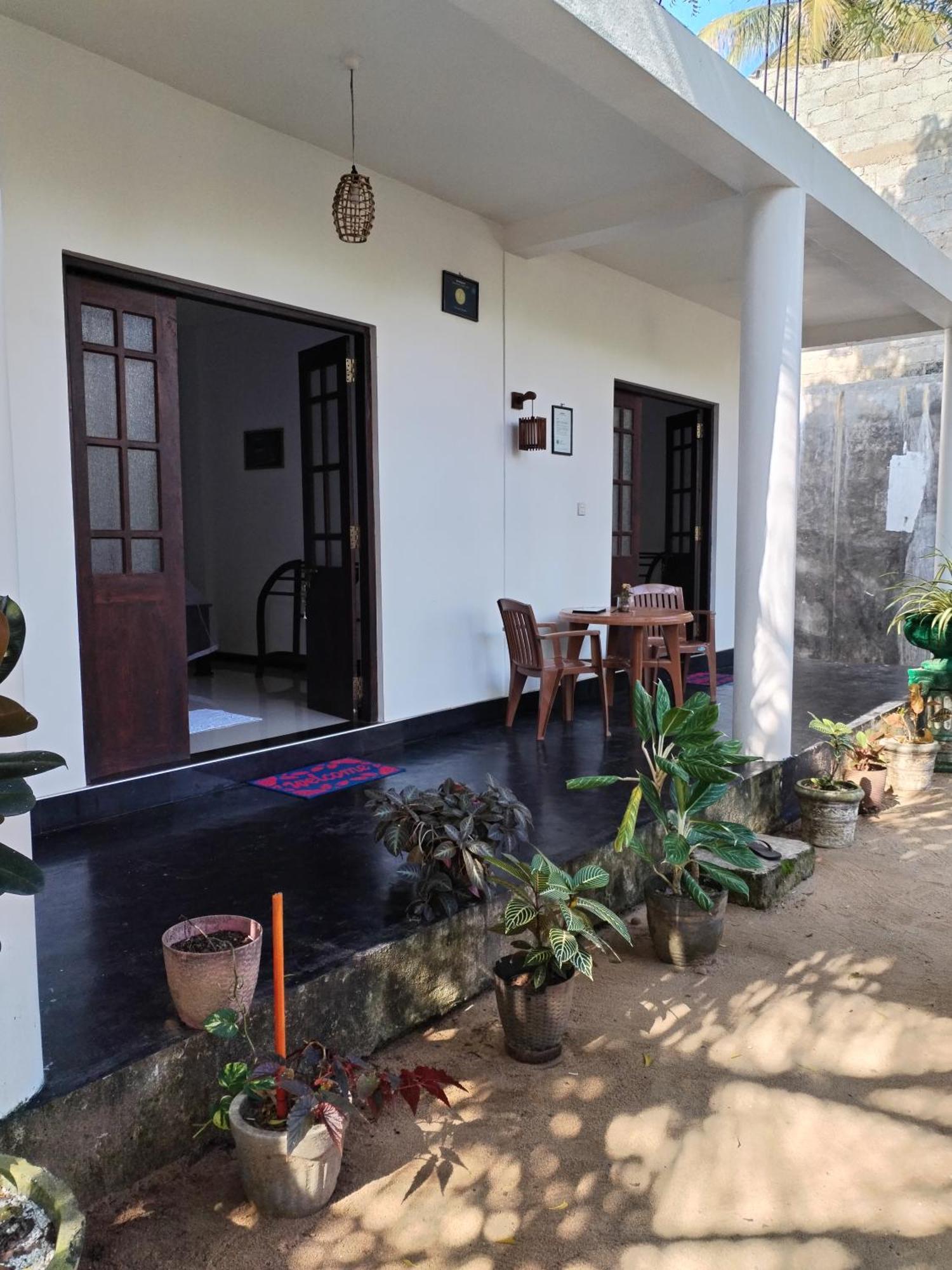 Leen Tangalle Exterior foto